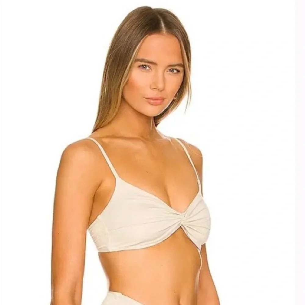 NWT!! L*Space- Ringo Bikini Top - Picture 3 of 3